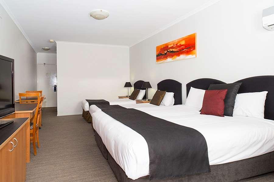 Alpha Hotel Canberra Amenities photo