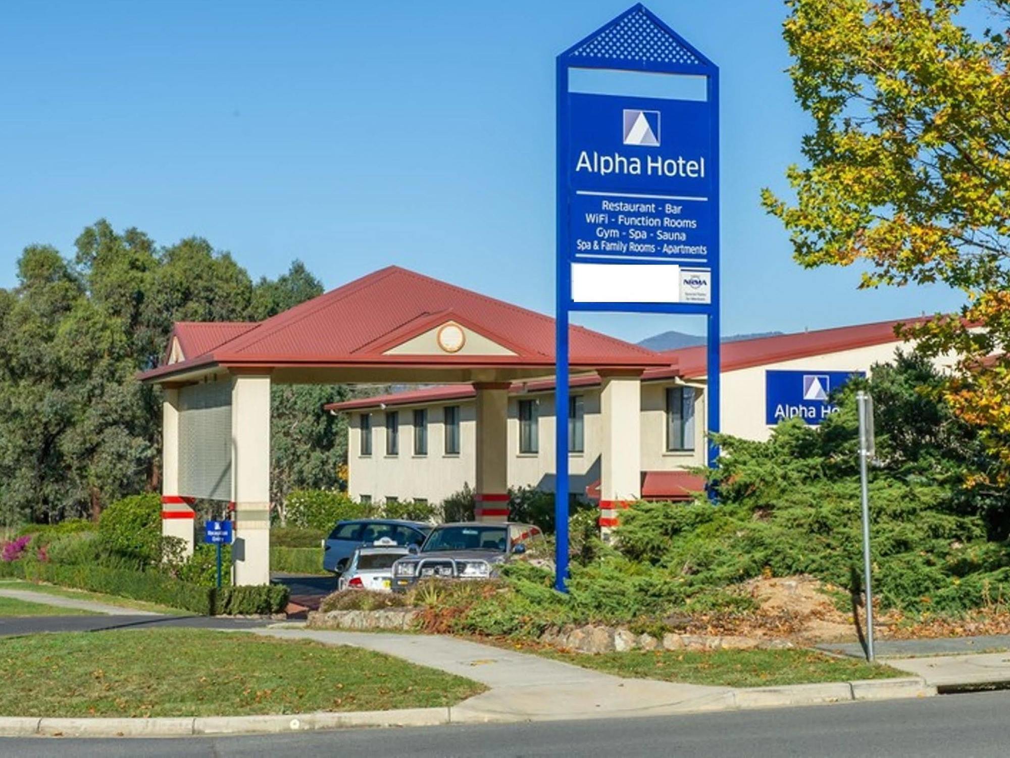 Alpha Hotel Canberra Exterior photo
